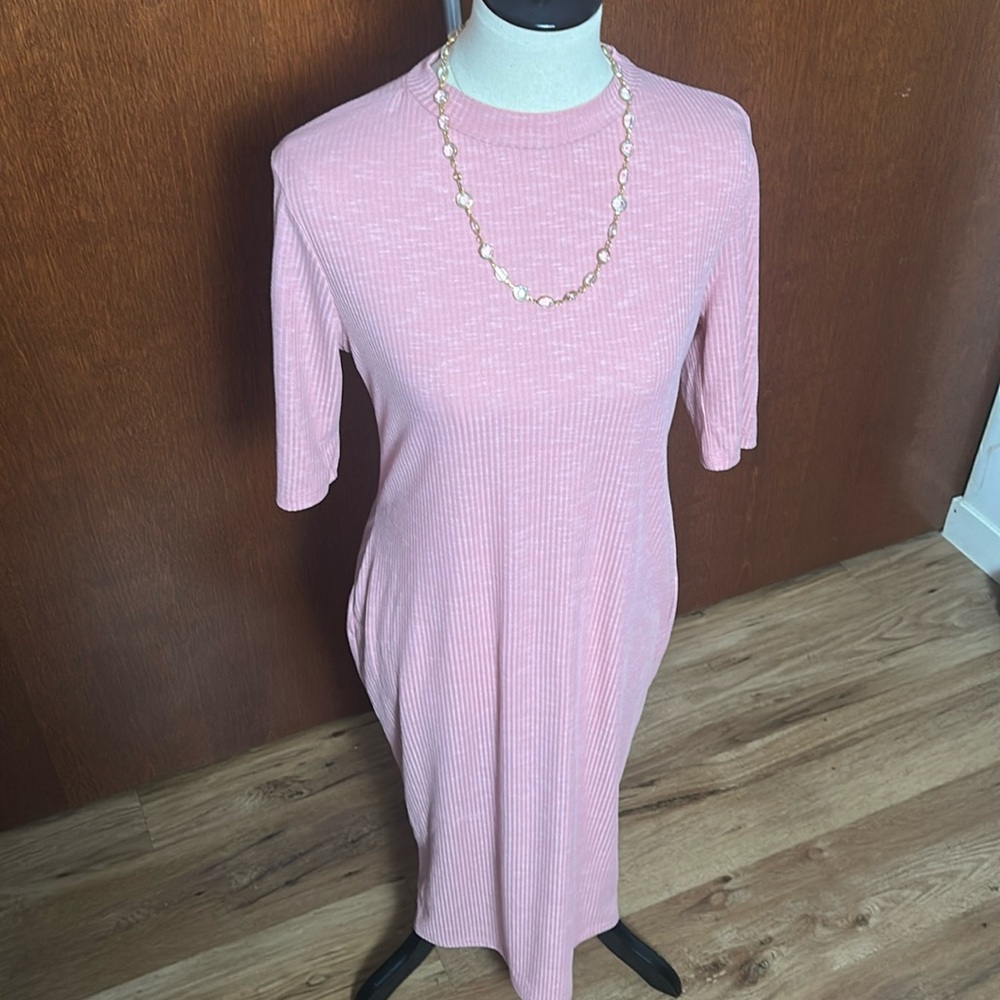 NWT Ribbed Pink Midi Dress